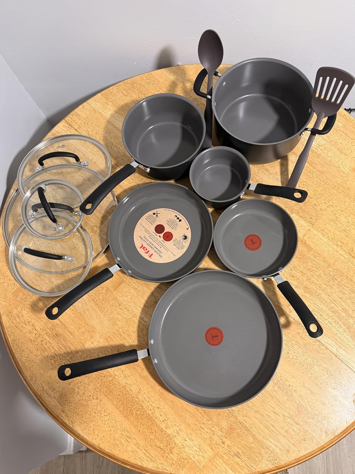 T-Fal Ultimate Hard Anodized 12-Piece Ceramic Nonstick Cookware Set, Oven Safe Up to 400°F, Ceramic Pots and Pans Set, Frying Pans, Saucepan, Stockpot, Cooking Utensils, Stone customer photo 1