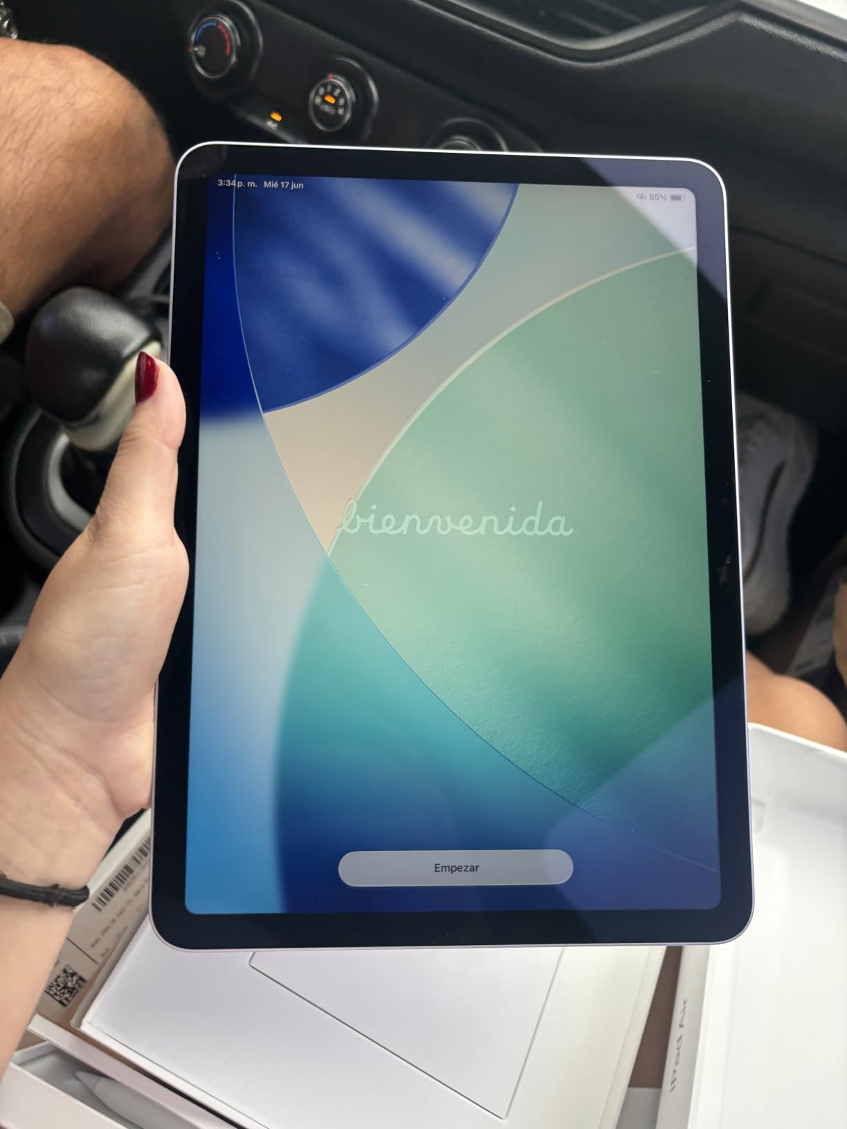 Apple iPad Air 11-inch (M4): Liquid Retina Display, 128GB, 12MP Front/Back Camera, Wi-Fi 7 with Apple N1, Touch ID, All-Day Battery Life - Blue customer photo 2