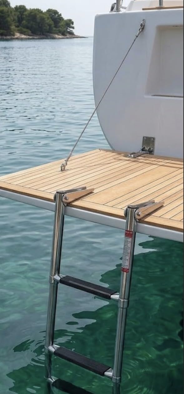 VEVOR Boat Ladder, 3 Steps Stainless Steel Telescoping Folding Swim Deck Ladder for Rear Entry Inboard, Heavy Duty 600 lbs Capacity with Wide Non-Slip Steps customer photo 1