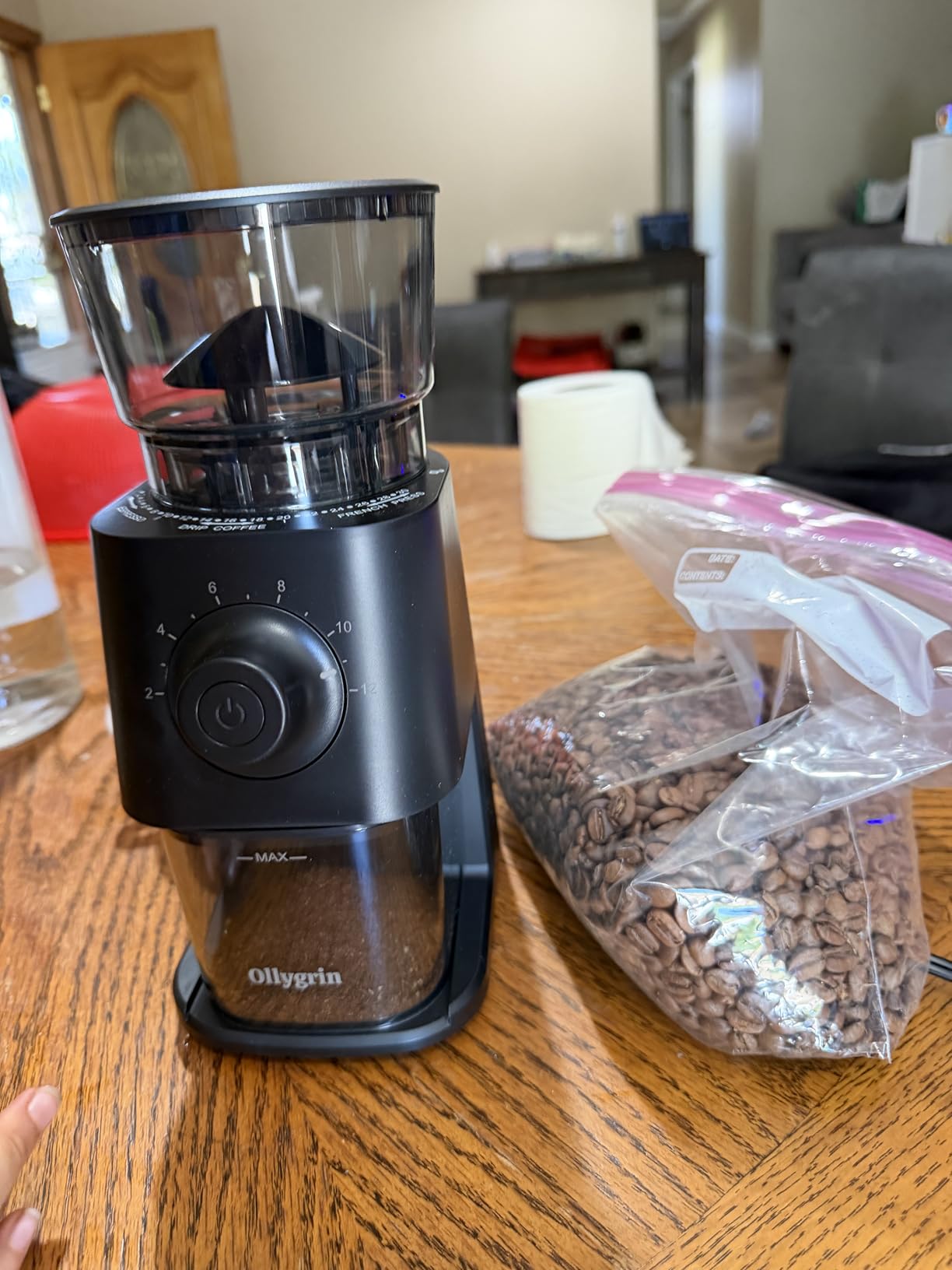 Ollygrin Electric Conical Burr Coffee Grinder, 30 Precise Grind Settings for Espresso, Drip & French Press, Compact Burr Mill with Touchscreen Control, Anti-Static & Easy Cleaning, Black customer photo 1
