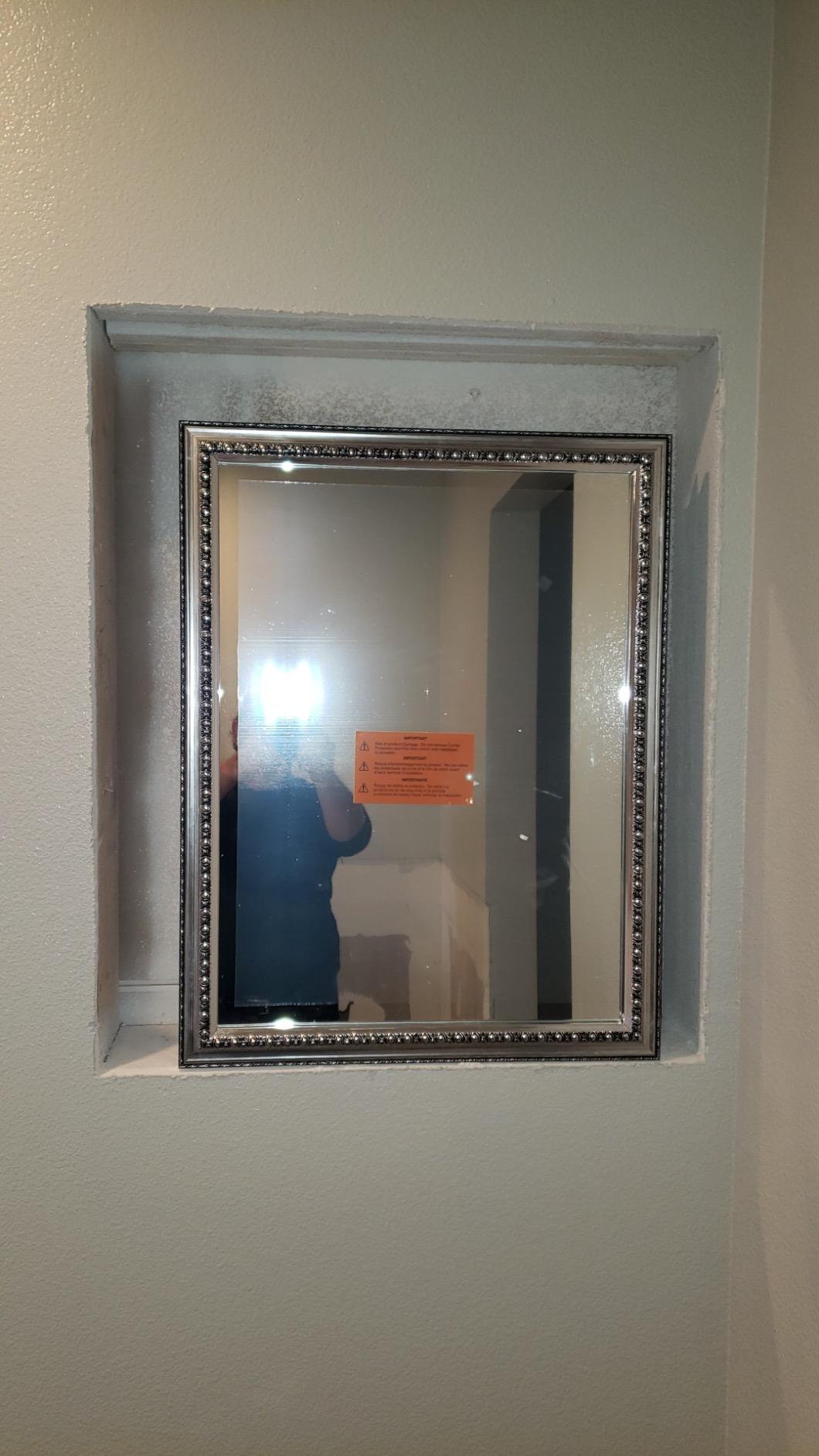 Kohler CB-CLW2026SS Aluminum Bathroom Medicine Cabinet with Mirror, Decorative Silver Framed Mirror Door, Adjustable Shelves, Rectangular Frame, 20 in. W x 26 in. H customer photo 1