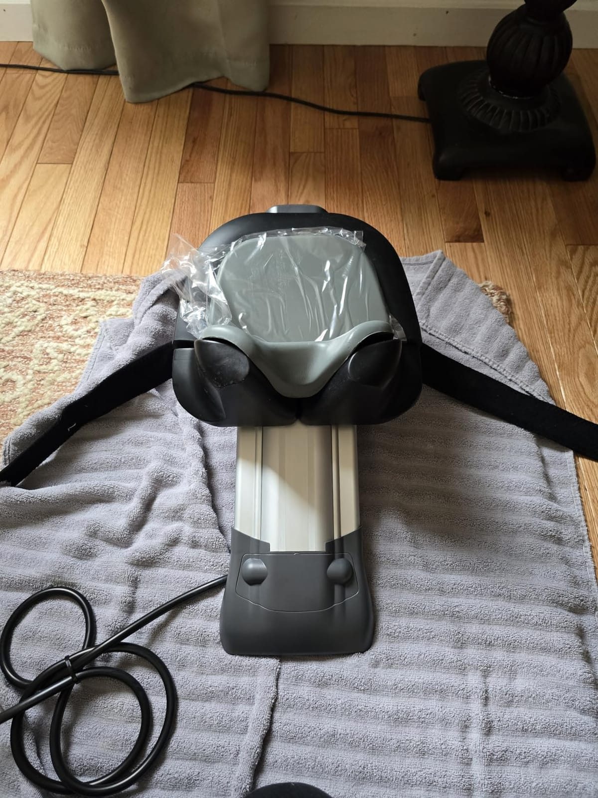 ComforTrac-Deluxe Home Cervical Traction Kit 2.0, Neck Therapy, Discomfort Relief, Relieve Cervicalgia, Degeneration of Disc, Spondylosis, and More, Carrying Case Included customer photo 2