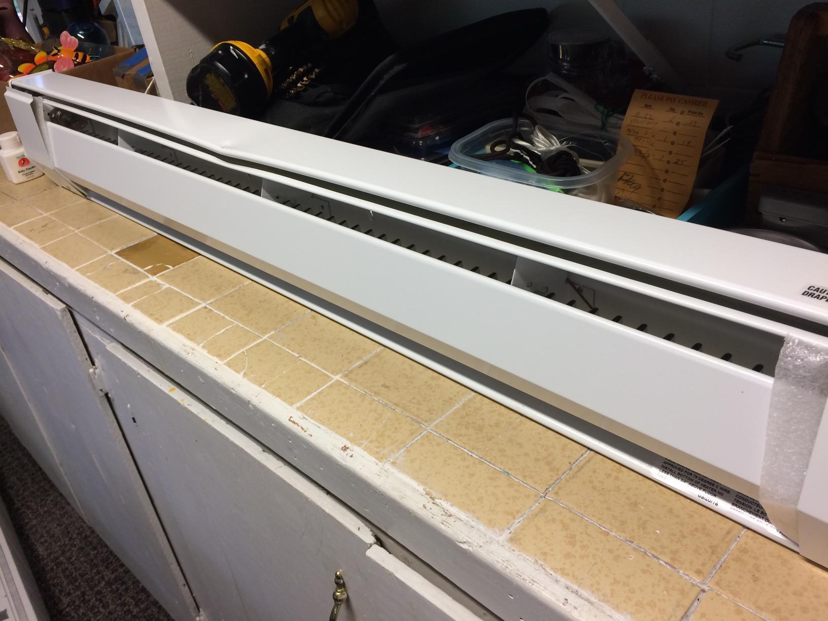 King 4K2410BW 1,000-750-Watt 240/208-Volt 4 Baseboard Heater, Bright White customer photo 1