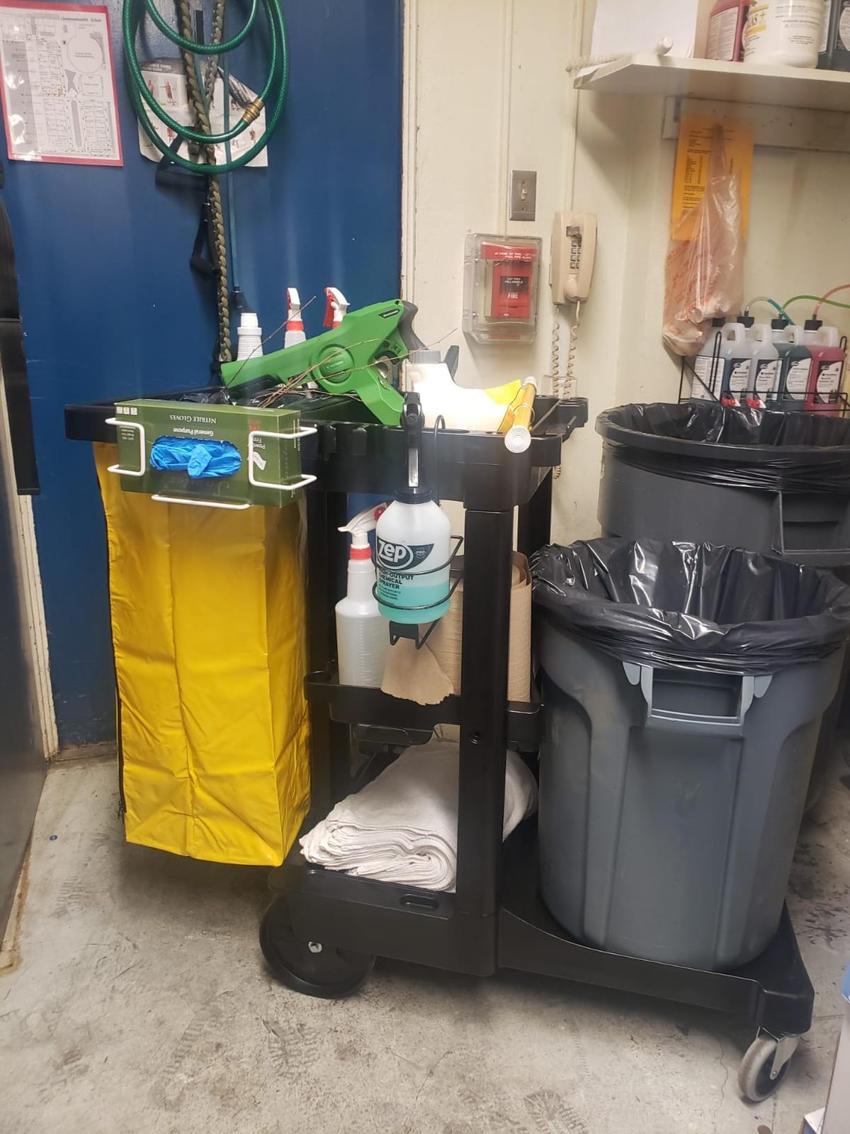 Rubbermaid Commercial Traditional Janitorial 3-Shelf Cleaning Cart, Wheeled with Zippered Yellow Vinyl Bag, for Business/School/Office/Janatorial Cleaning customer photo 1