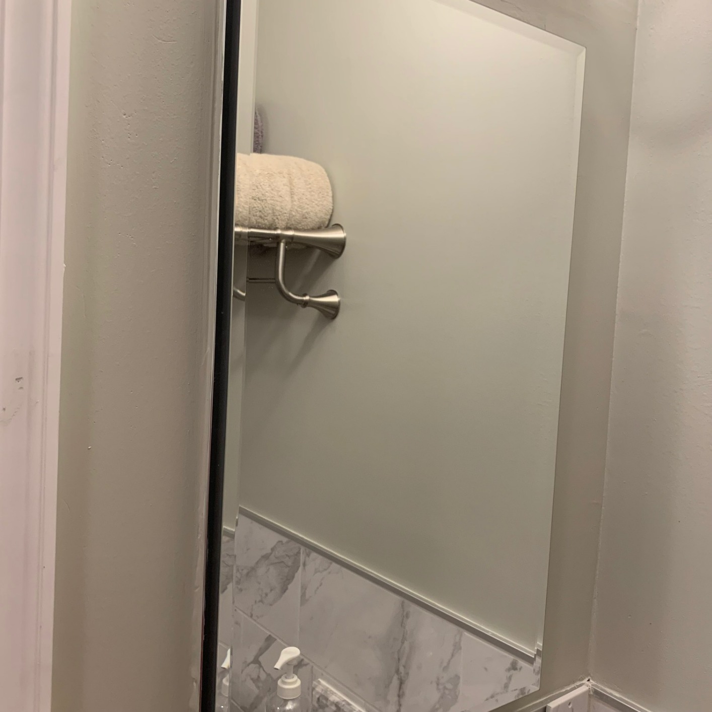 Kohler CB-CLC1526FS Frameless Bathroom Mirror Medicine Cabinet, Single Door, Rectangular Beveled Edge Frame, Bathroom Cabinet Mirror, Adjustable Shelves, 15 in. W x 26 in. H customer photo 1