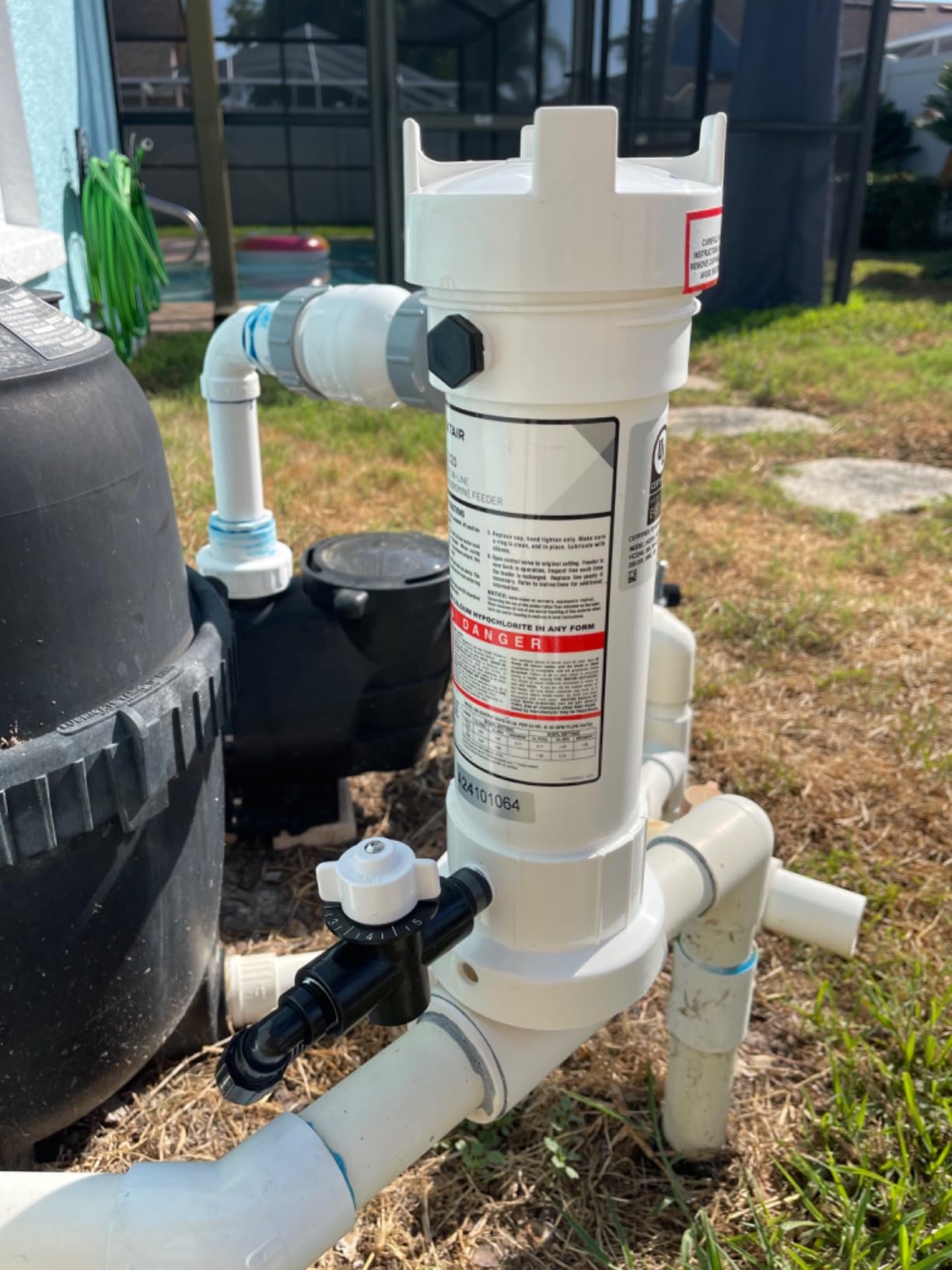 Pentair R171096 Rainbow 320 Automatic in-Line Chlorine/Bromine Feeder for Pool and Spa customer photo 1
