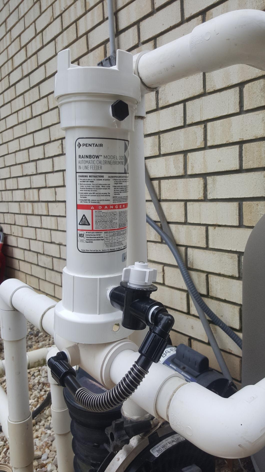 Pentair R171096 Rainbow 320 Automatic in-Line Chlorine/Bromine Feeder for Pool and Spa customer photo 2