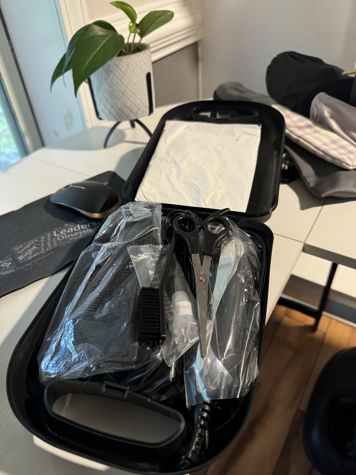 Wahl USA Chrome Pro Corded Clipper Complete Haircutting Kit for Men - Powerful Total Hair Clipping, Beard Trimming & Grooming - Model 3024635 customer photo 1