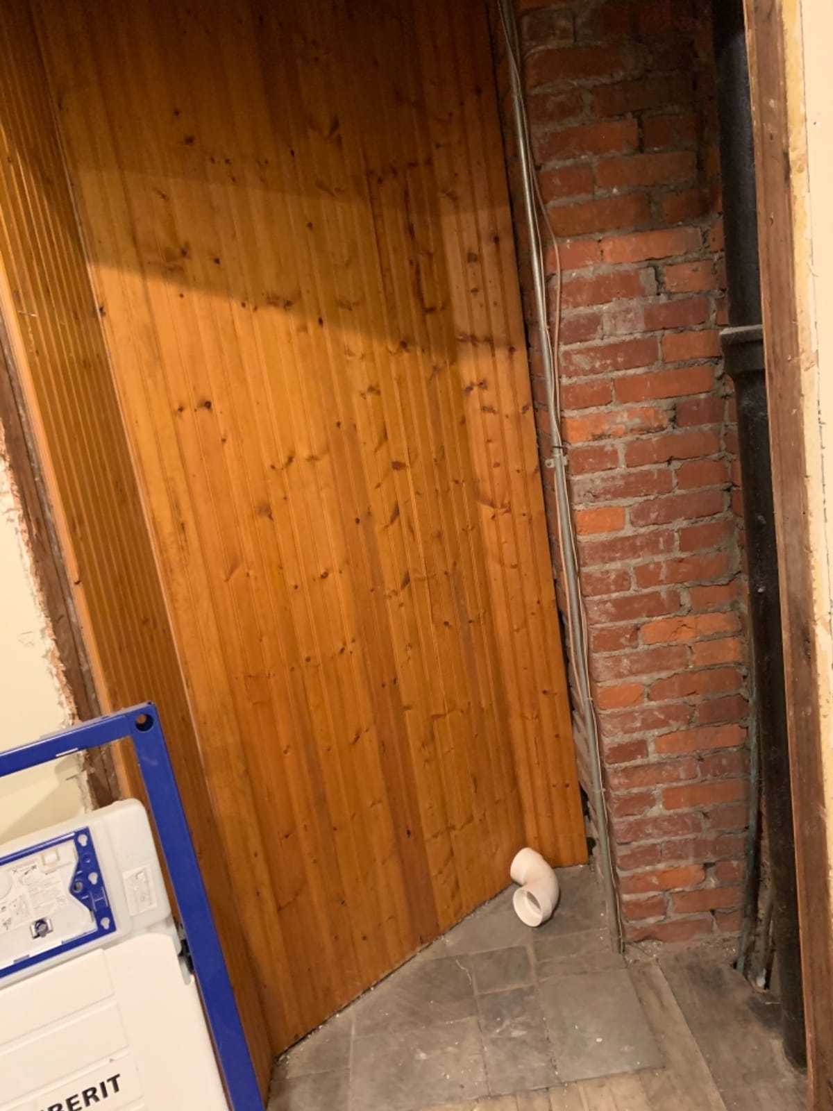 Duravit Geberit 111.335.00.5 DuoFix In-Wall System with Sigma Concealed Tank for 2x6 Wall Construction, White customer photo 1
