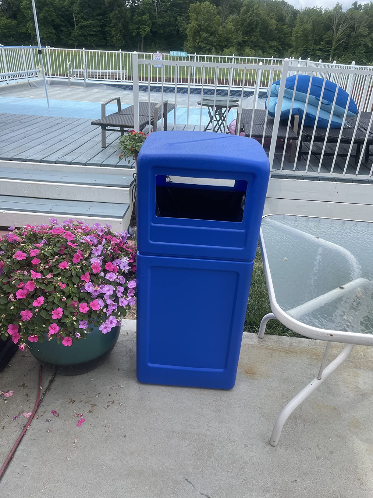 Commercial Zone-73290199 PolyTec 42 Gallon Square Waste Container with Dome Lid Color: Black customer photo 2