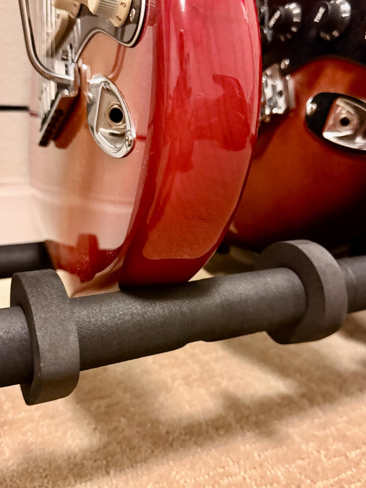 Hercules Stands GS525B 5 Space Guitar Rack customer photo 1