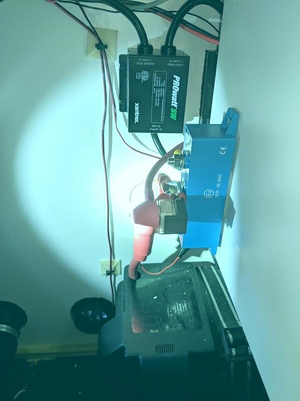 Xantrex 8080915 PROwatt SW Auto Transfer Switch customer photo 1