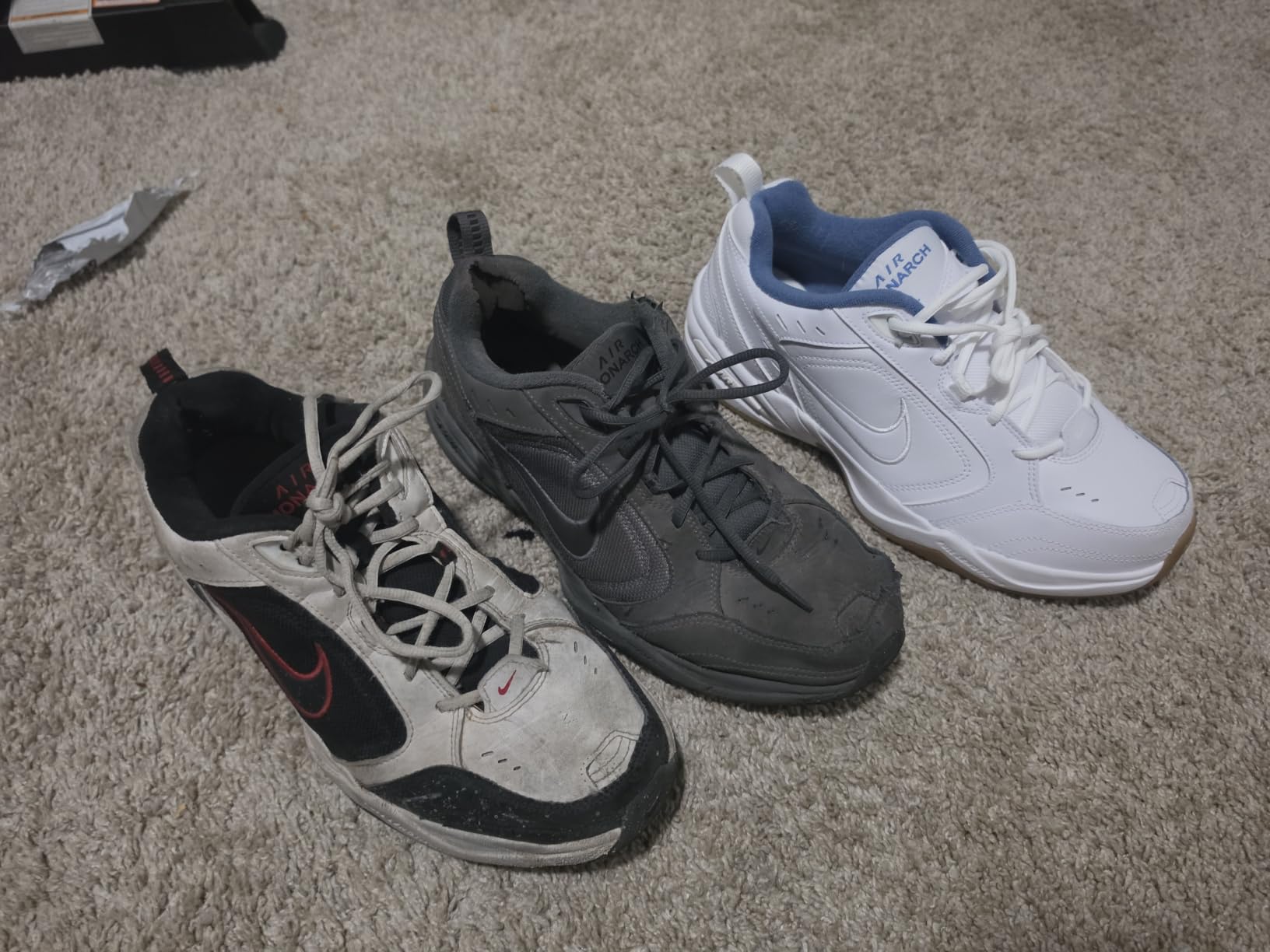 Nike Men's Air Monarch IV Training/Workout Shoes customer photo 1