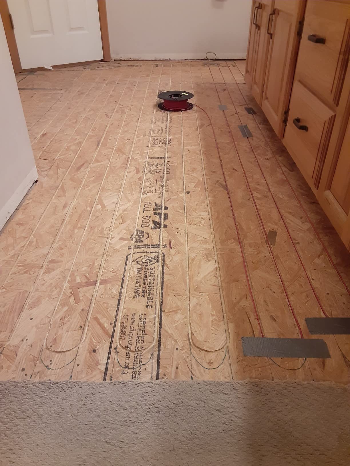 40 SqFt Electric Radiant Floor Heating Cable Kit - 120V Heated Tile Floor System with UWG5 Programmable Thermostat, Sensor, Installation Monitor & 25 Year Warranty, Made in the USA customer photo 2