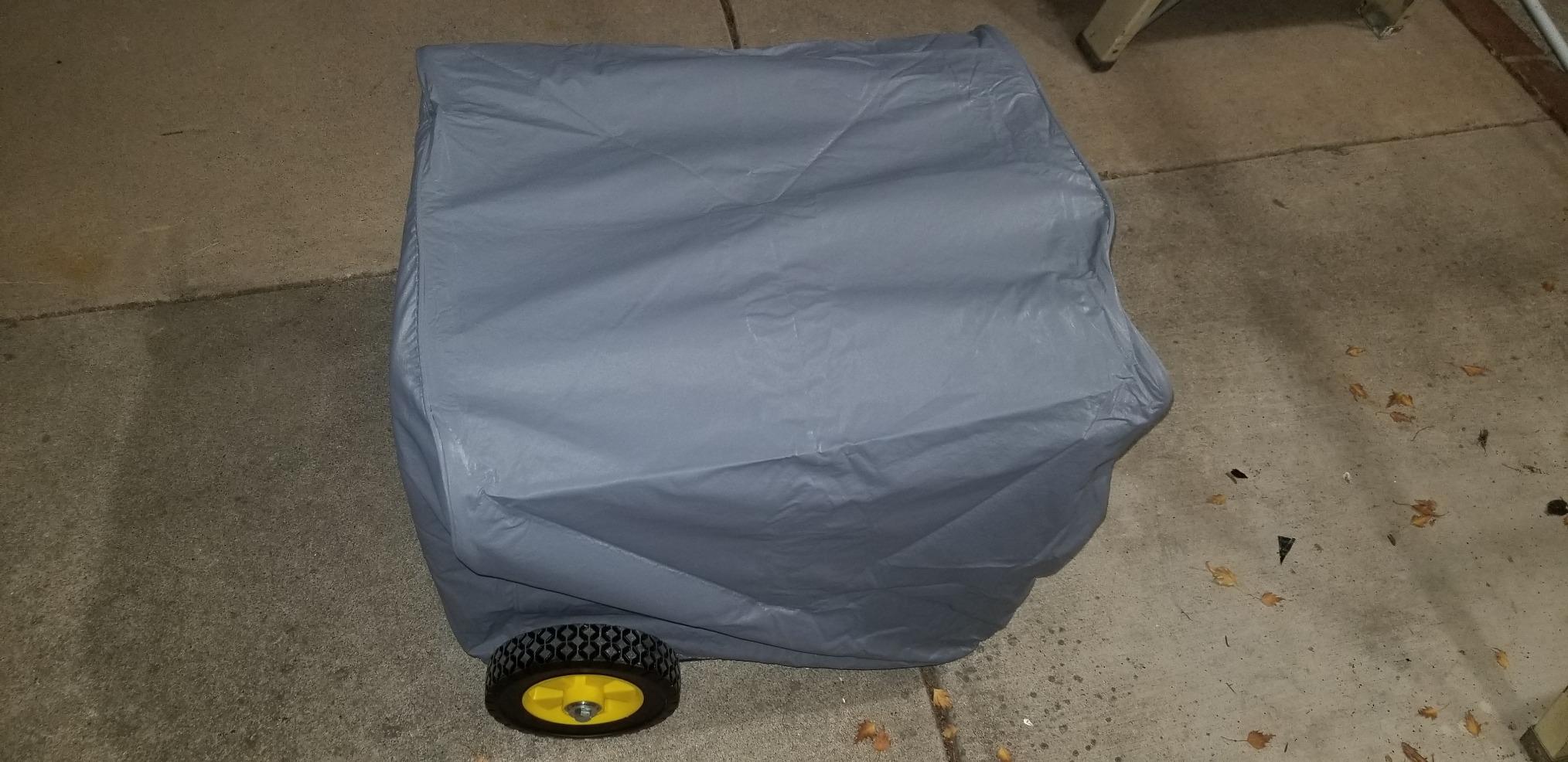 Champion Power Equipment Weather-Resistant Storage Cover for 2800-4750-Watt Portable Generators | Tough vinyl shields sun, rain, snow, dirt, elastic base for secure fit, fits generators up to 25 x 23.6 x 20.3 in customer photo 2