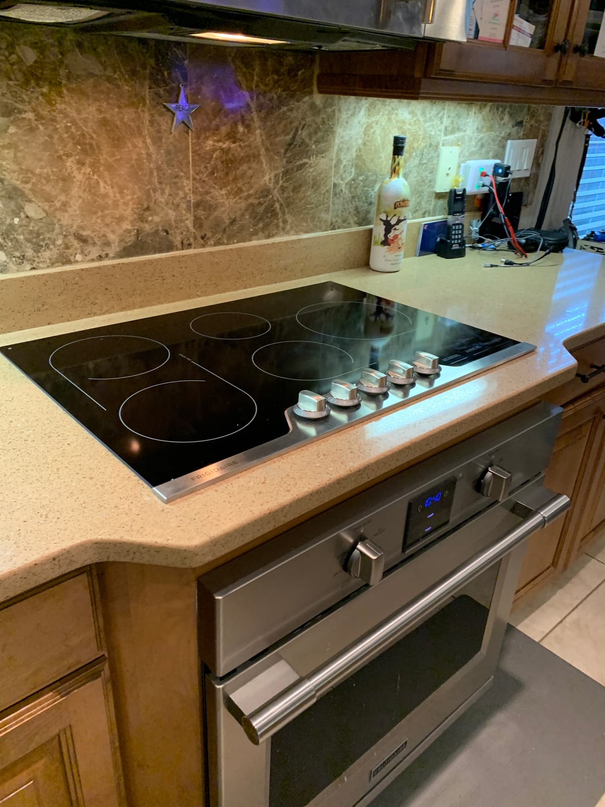Frigidaire Professional 30 Inch Electric Cooktop, Ceramic Glass 5-Burner Flat Range with Stainless Steel Trim, FPEC3077RF customer photo 1