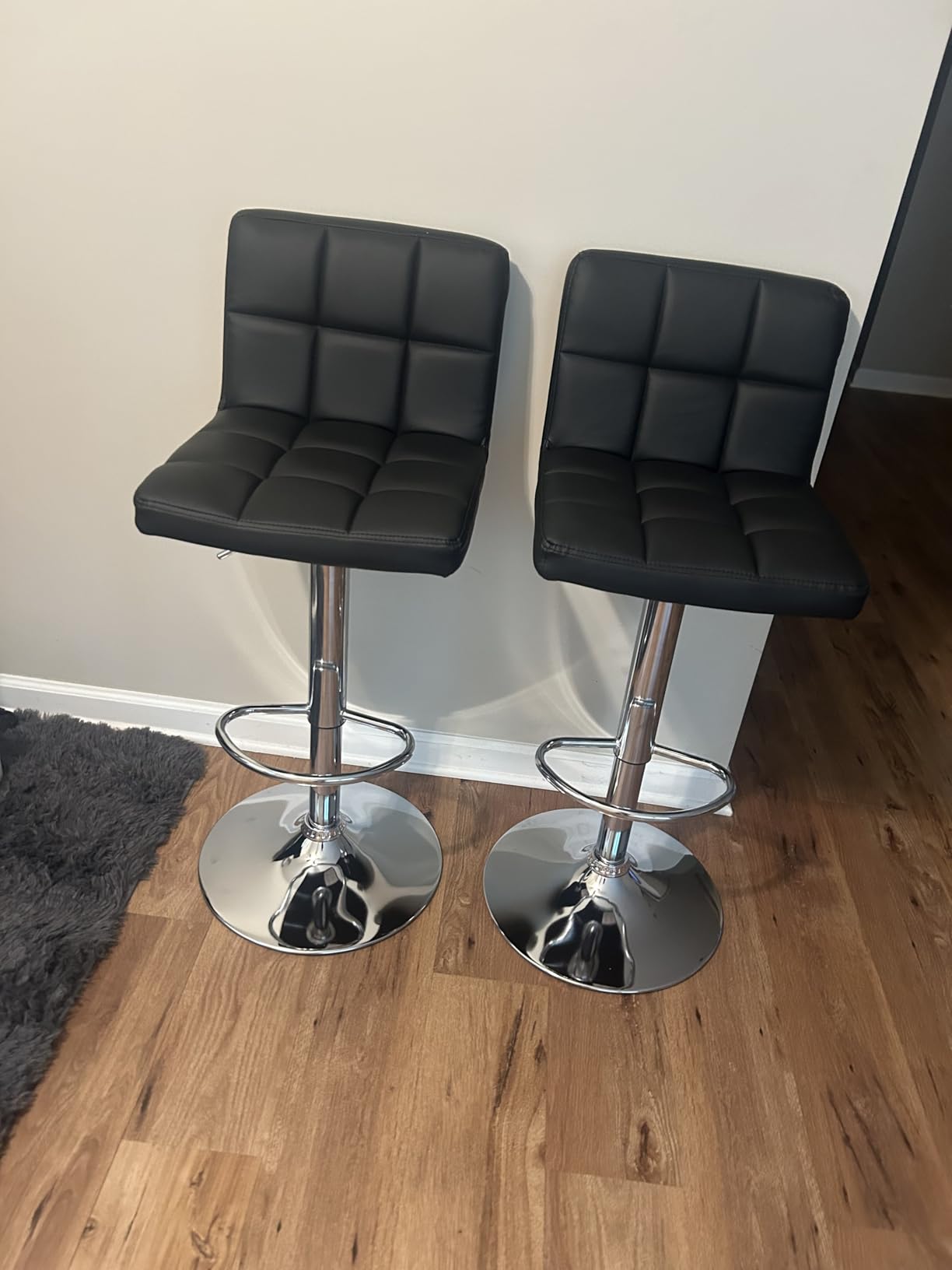 Homall Bar Stools Modern PU Leather Adjustable Swivel Barstools, Armless Hydraulic Kitchen Counter Bar Stool with Back, Set of 2 (Black) customer photo 1