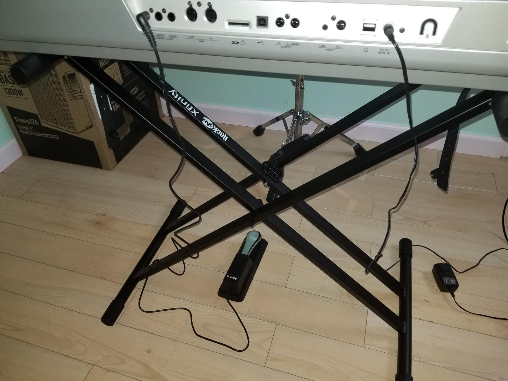 RockJam Xfinity Double X Keyboard Stand, Pre-Assembled & Adjustable with Safety Lock and Straps for Full Size Digital Pianos customer photo 1