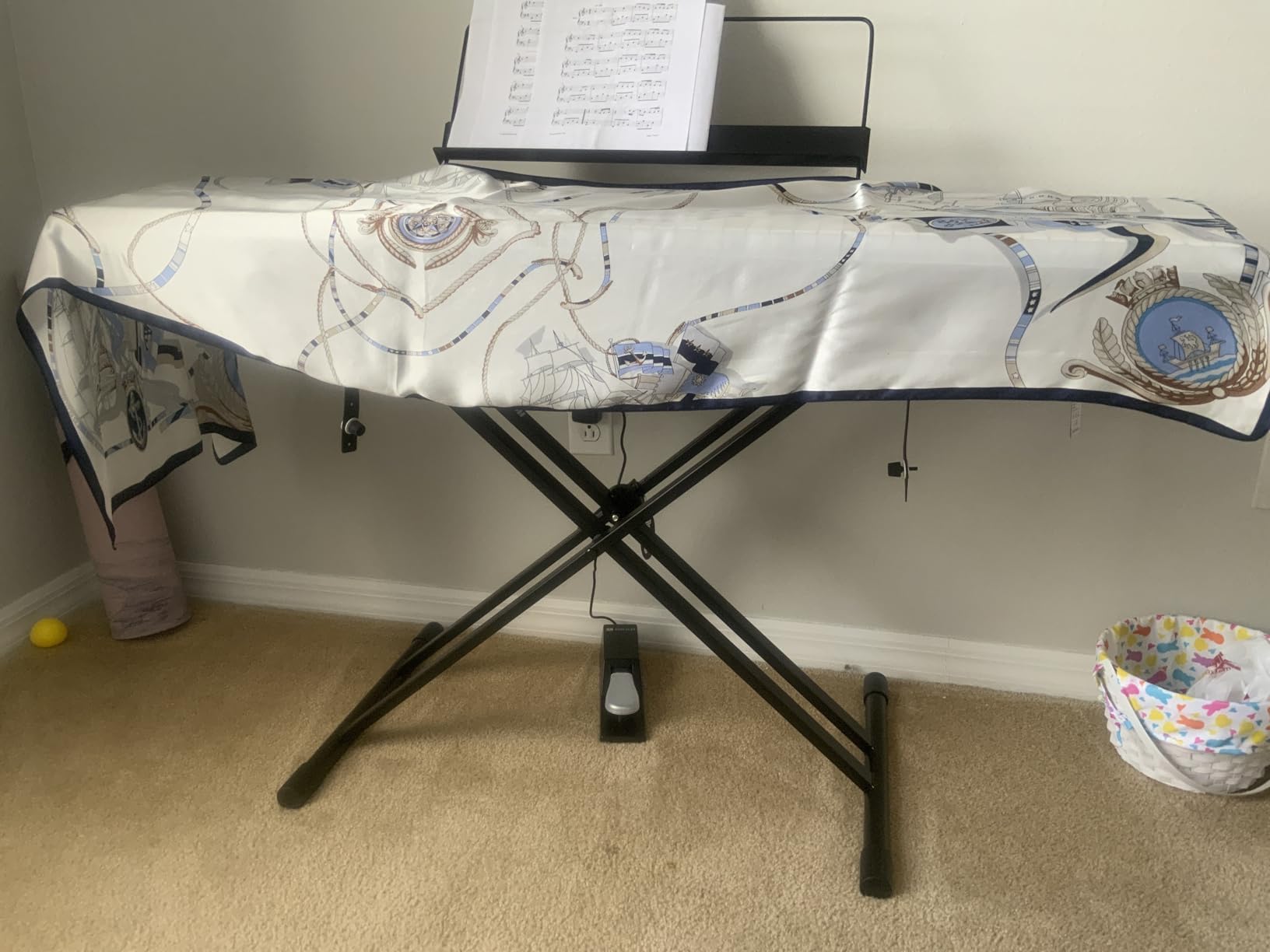 RockJam Xfinity Double X Keyboard Stand, Pre-Assembled & Adjustable with Safety Lock and Straps for Full Size Digital Pianos customer photo 2
