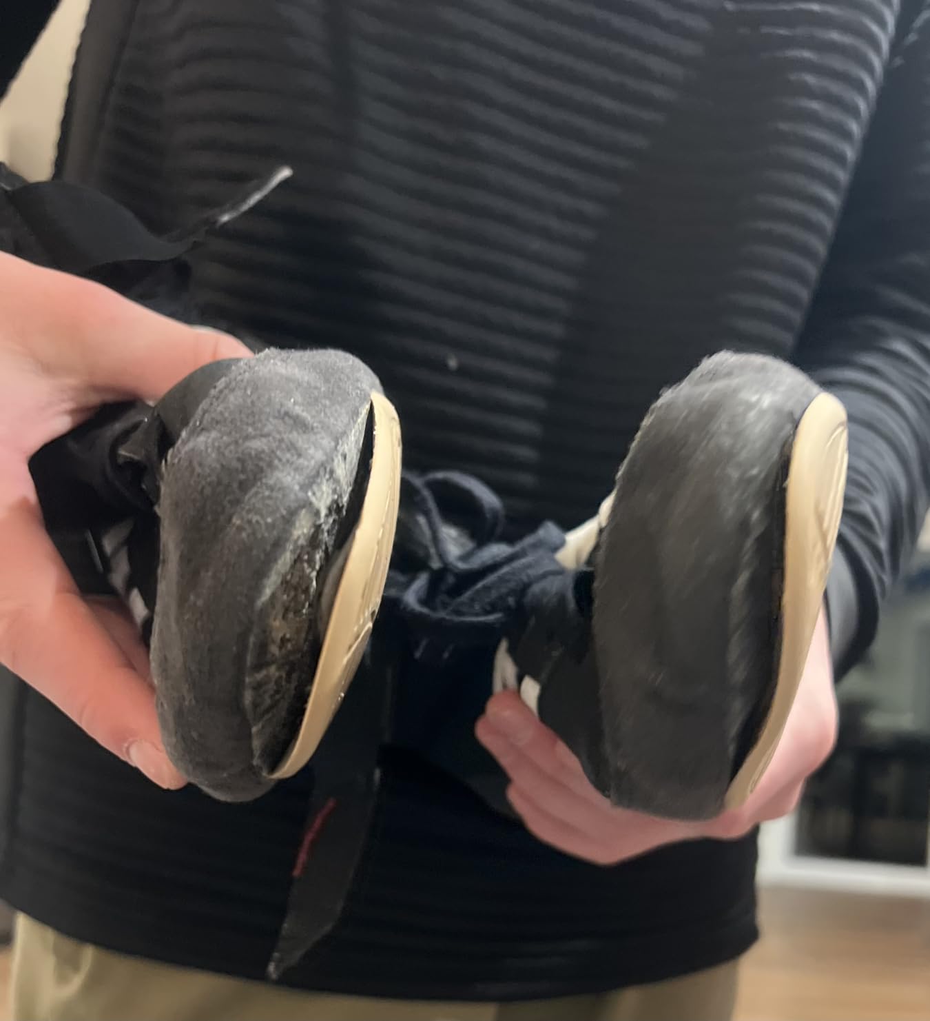 adidas Men's HVC 2 Wrestling Shoes customer photo 2