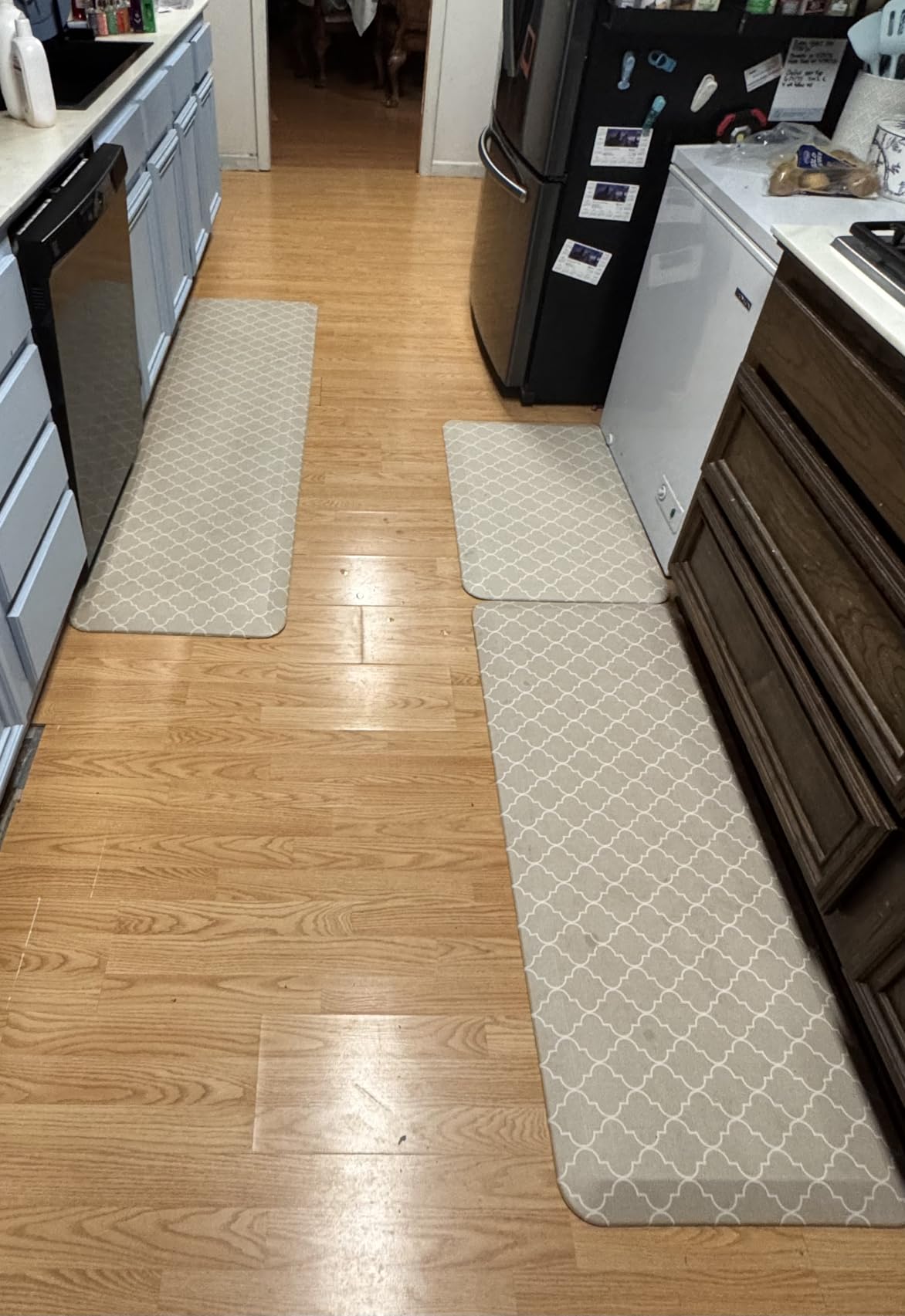 GelPro Anti-Fatigue Designer Comfort Kitchen Floor Mat, 20x32, Trellis Khaki Stain Resistant Surface with 3/4