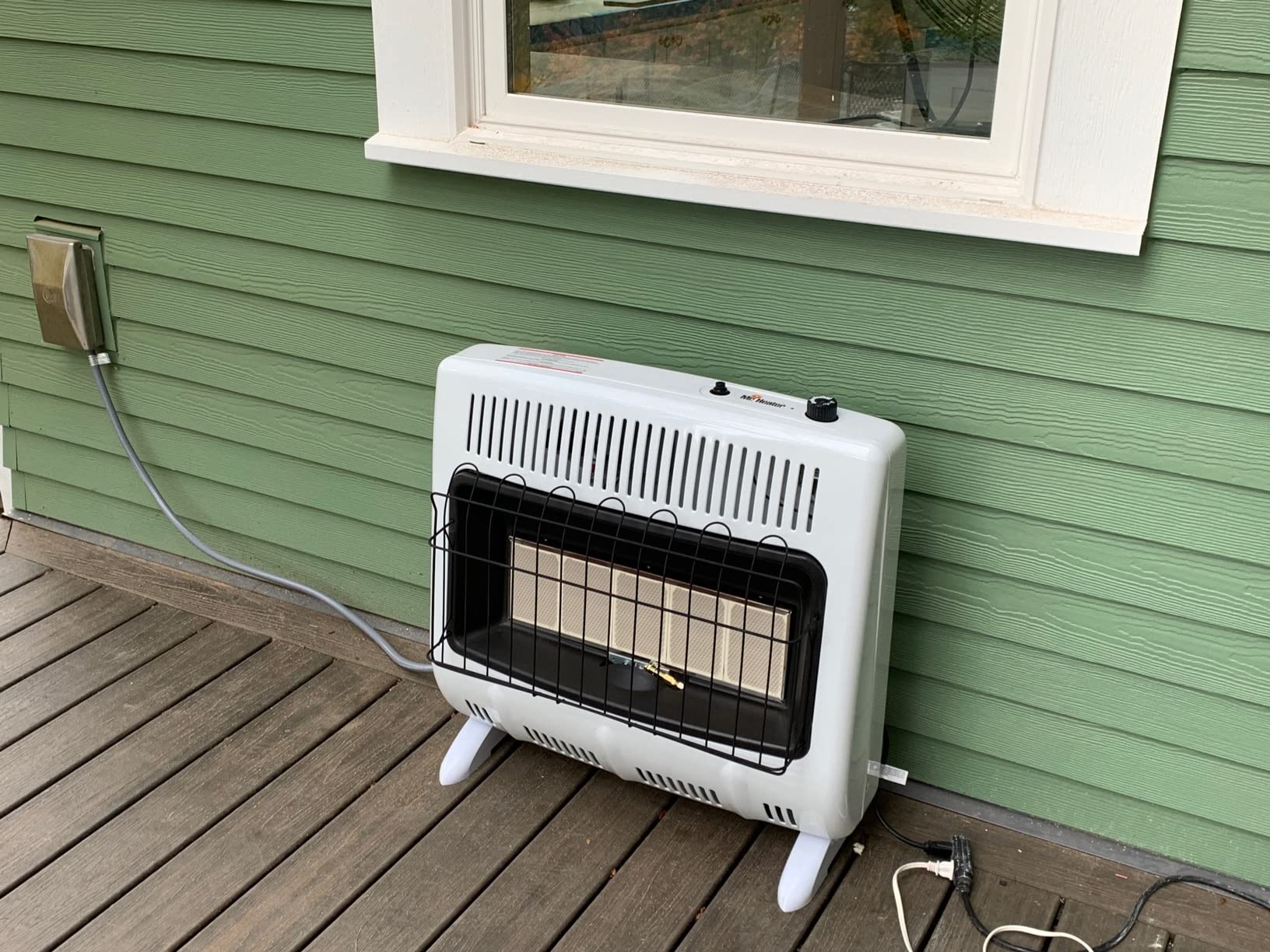 Mr. Heater 30,000 BTU Vent Free Radiant Natural Gas Heater customer photo 2