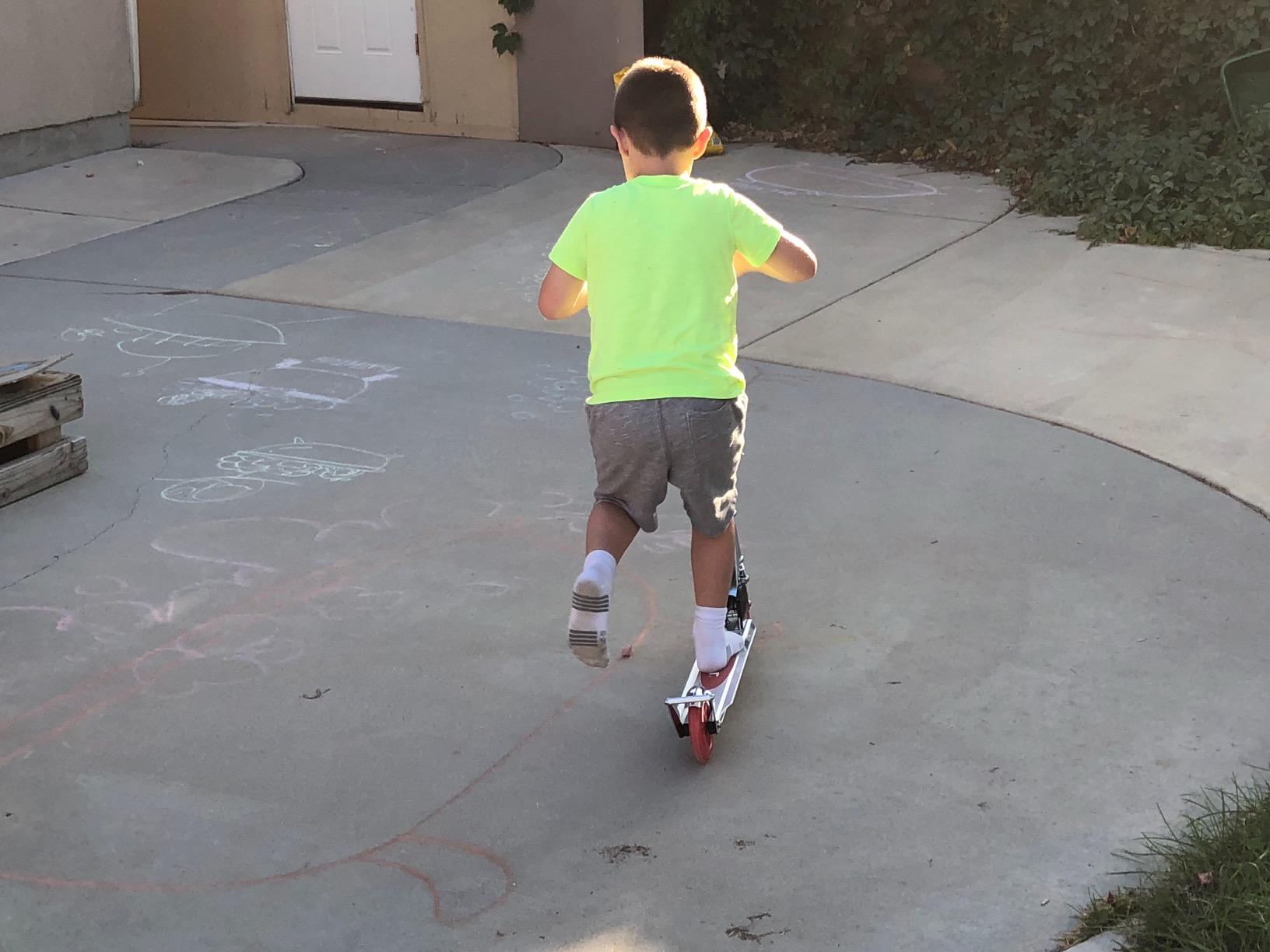 Razor A3 Kick Scooter for Kids Ages 5+ - Larger Wheels, Front Suspension, Wheelie Bar, Lightweight, Foldable, Aluminum Frame, and Adjustable Handlebars customer photo 2