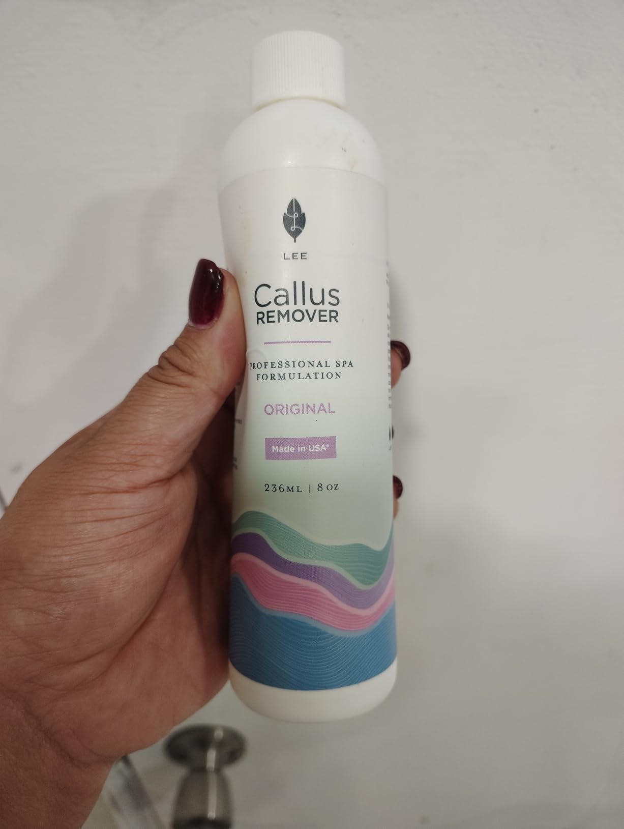 Lee Beauty 8oz Professional Gel Callus Remover for Feet - Original Fast-Acting Formula, Extra Strength for Cracked Heels & Dead Skin (Pack of 1) customer photo 2