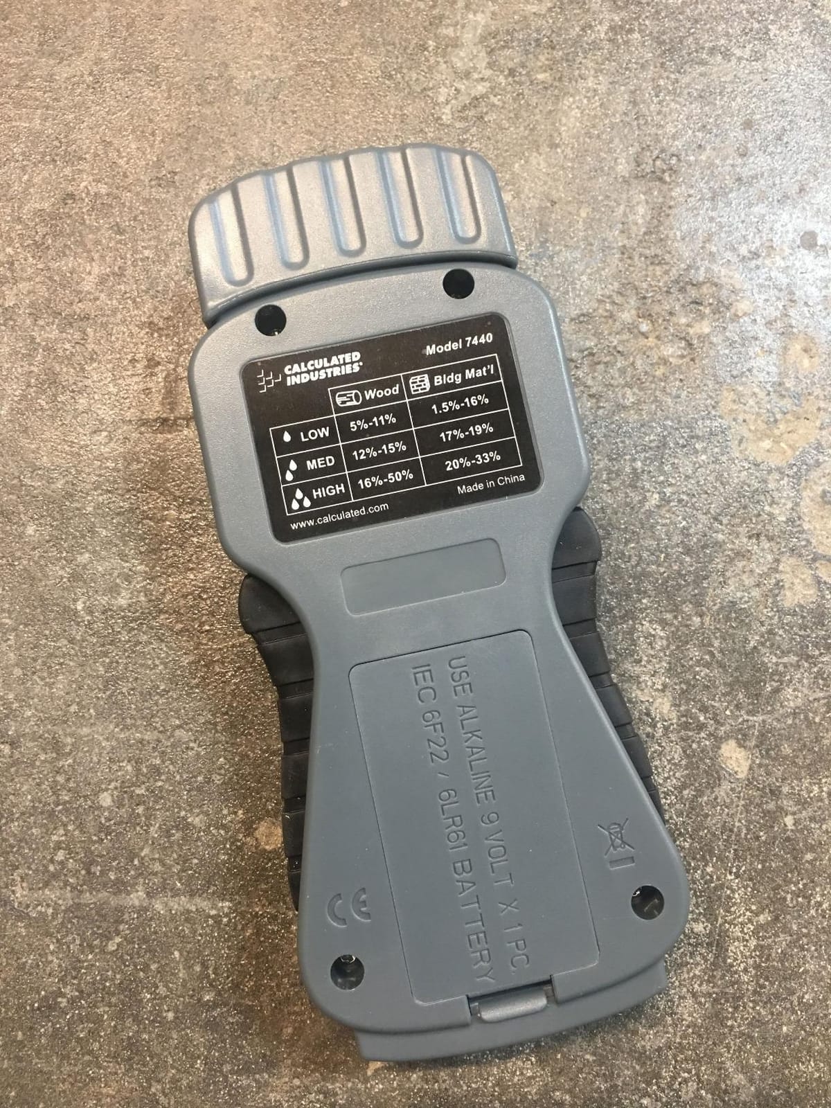 Calculated Industries 7440 AccuMASTER XT Digital Moisture Meter | Handheld | Pin Type | Backlit LCD Display | Detects Leaks, Damp and Moisture in Wood, Walls, Ceilings, Carpet and Firewood customer photo 2