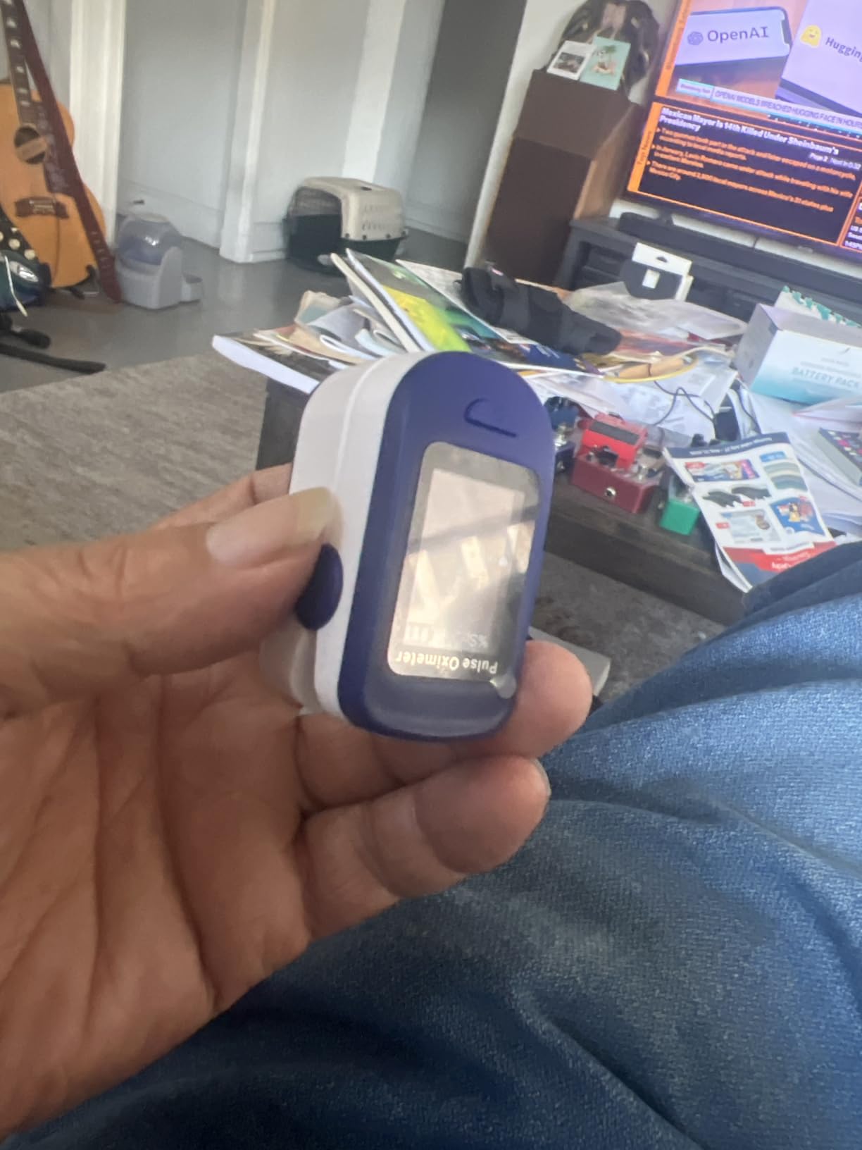 Zacurate 500BL Fingertip Pulse Oximeter Blood Oxygen Saturation Monitor with Batteries Included (Navy Blue) customer photo 1
