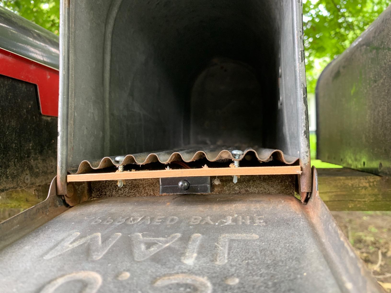 Mailbox Alert with Text Message and Email Notifications (External) customer photo 2