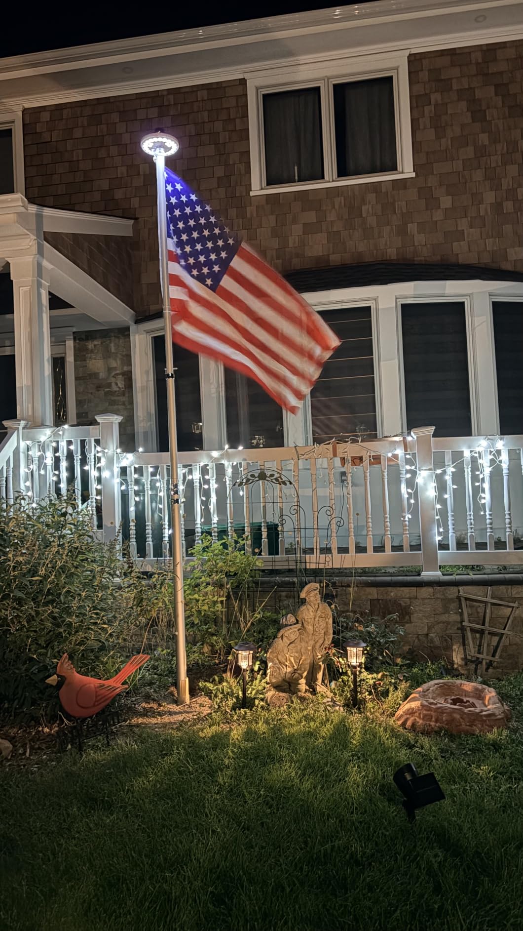 25FT Telescopic Flag Pole with Solar Lights - Outdoor Flagpole Kit customer photo 1