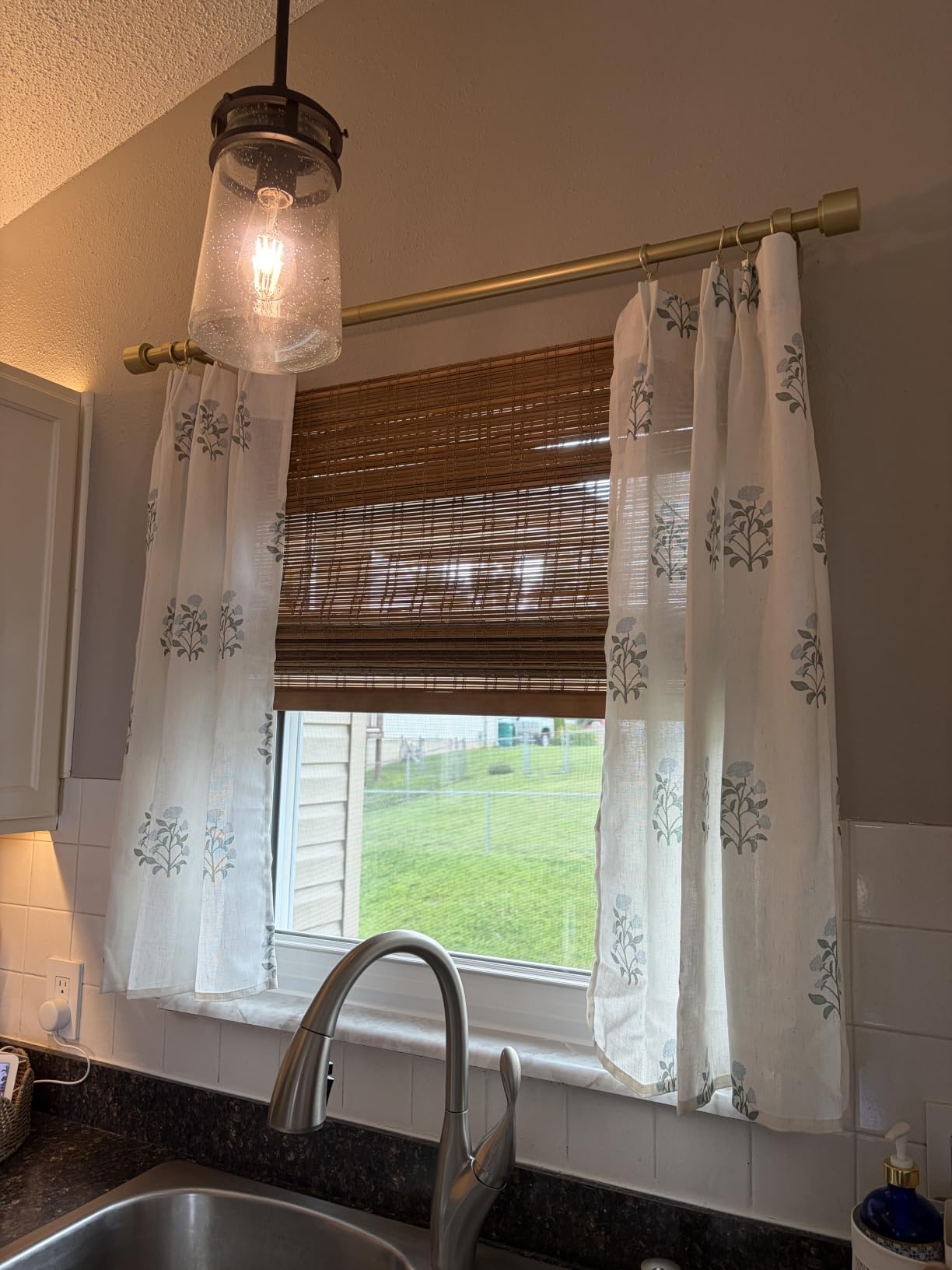 ARLO BLINDS Bamboo Roman Shades w/Valance 34