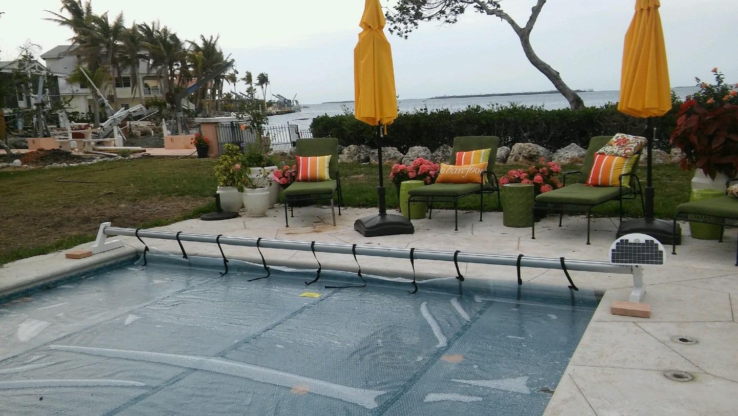 Automatic Motorized Solar Blanket Cover Reel/Roller for Pools up to 20x40' customer photo 1