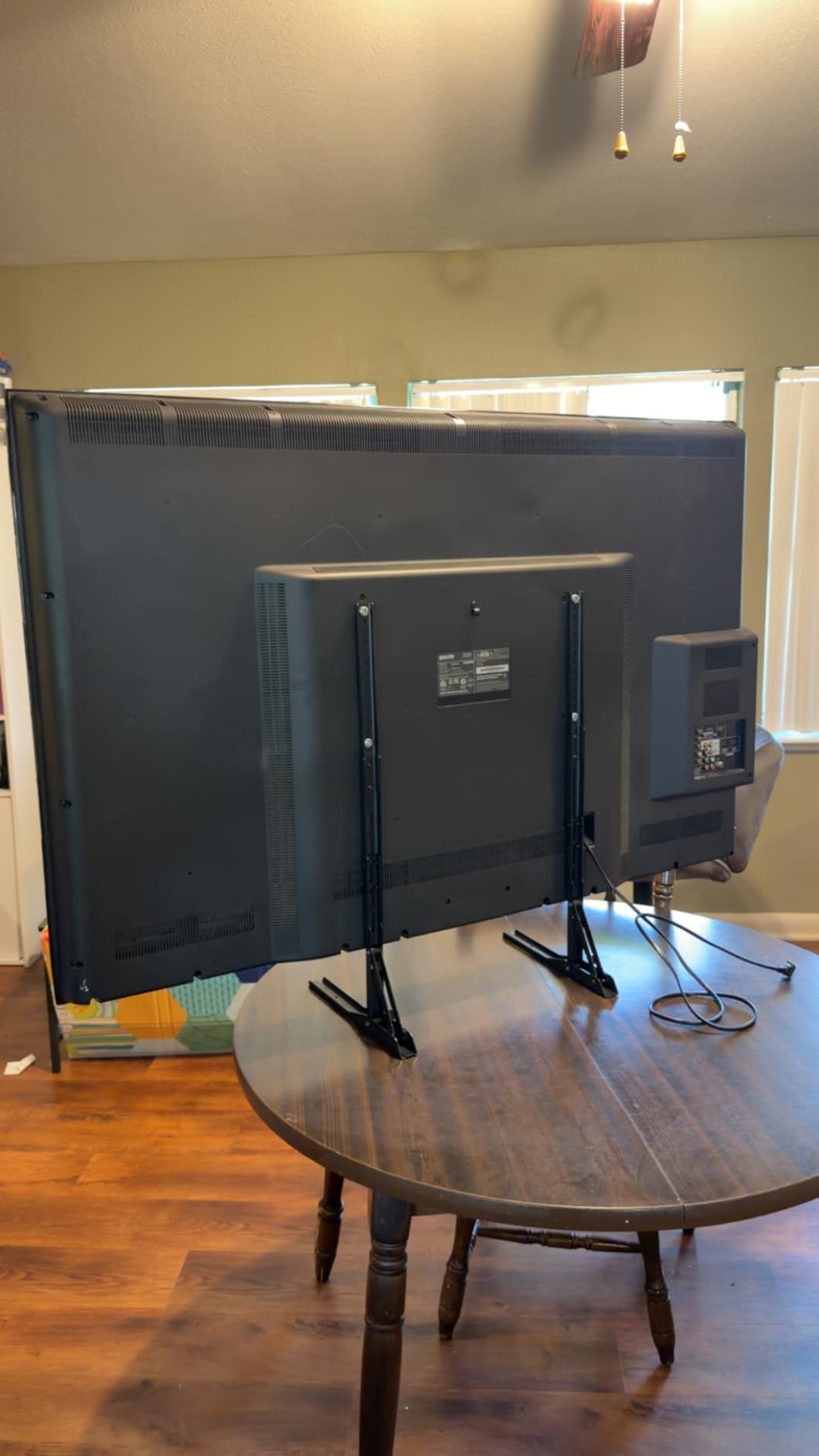 PERLESMITH Universal TV Stand Mount for 20-75 Inch TVs, Height Adjustable Table Top TV Stand customer photo 1