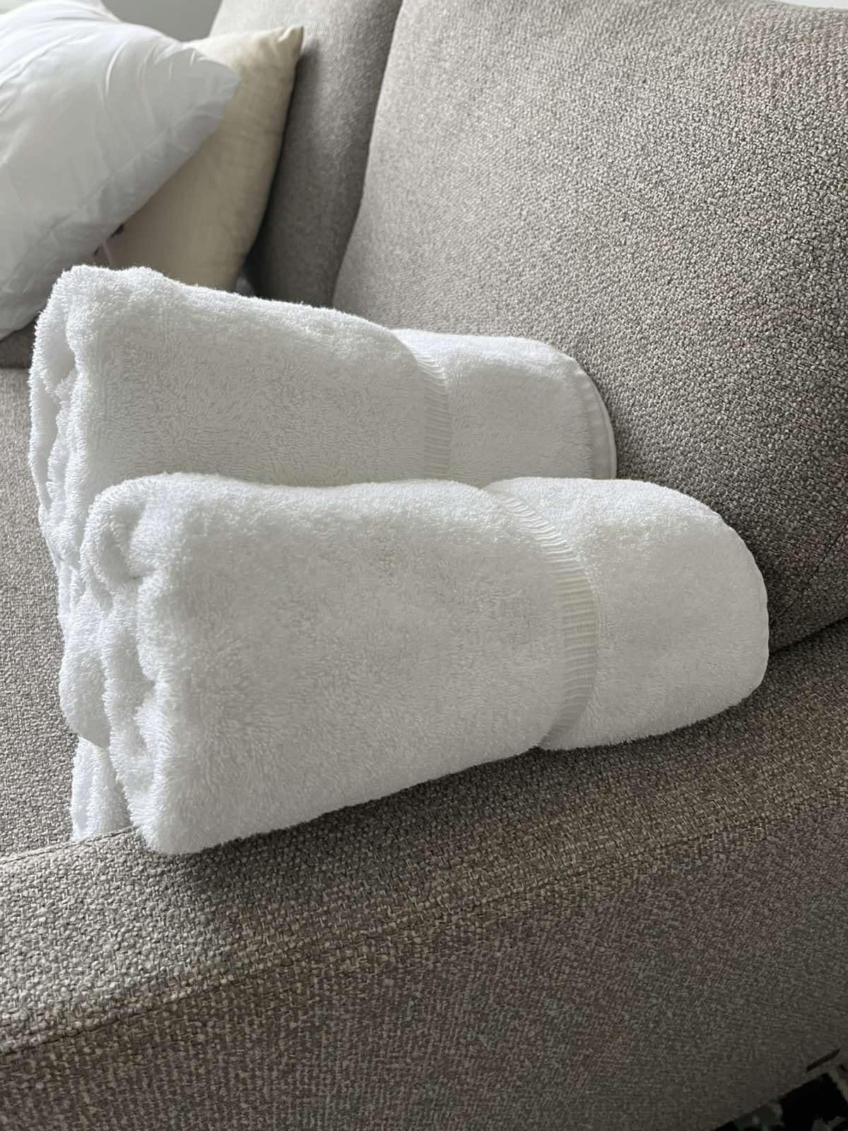 Chakir Turkish Linens 4 Piece Bath Towel Set, 100% Cotton Luxury Turkish Towels for Bathroom, Soft Absorbent Bath Towels, 27 x 54 Inches, Gray customer photo 1