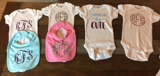 Cricut EasyPress 2-9 in x 9 in Heat Press - Heat Transfer Machine for T-Shirts, Tote Bags, Baby Clothes, Decor, & More - Easy to Use - Raspberry customer photo 2