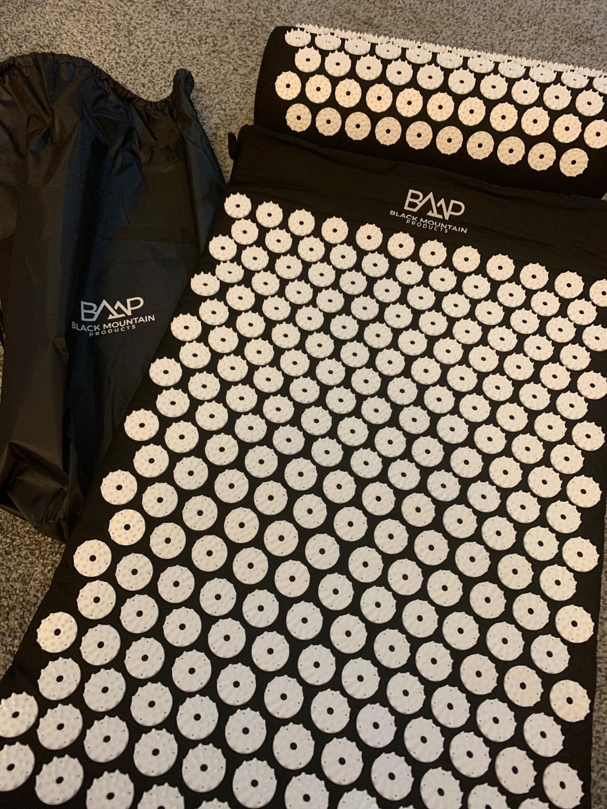 Black Mountain Products Acupressure Mat with Pillow & Carrying Bag - Acupressure Mat for Trigger Pt. Massage Therapy, Black customer photo 1