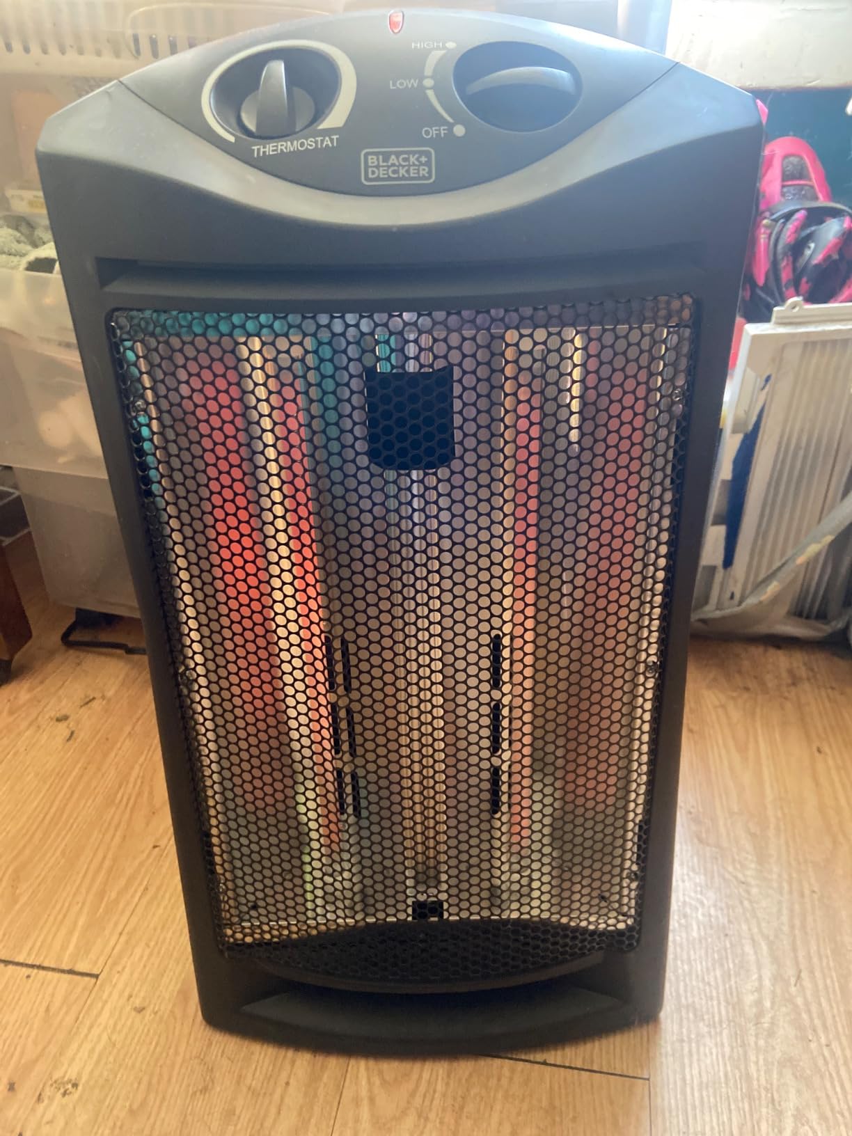 BLACK+DECKER Infrared Radiant Quartz Tower Heater, BHTI06, Black | 1500W Personal Space Heater with Adjustable Thermostat, 2 Settings, For Home and Office, Safety Overheat Protection customer photo 1