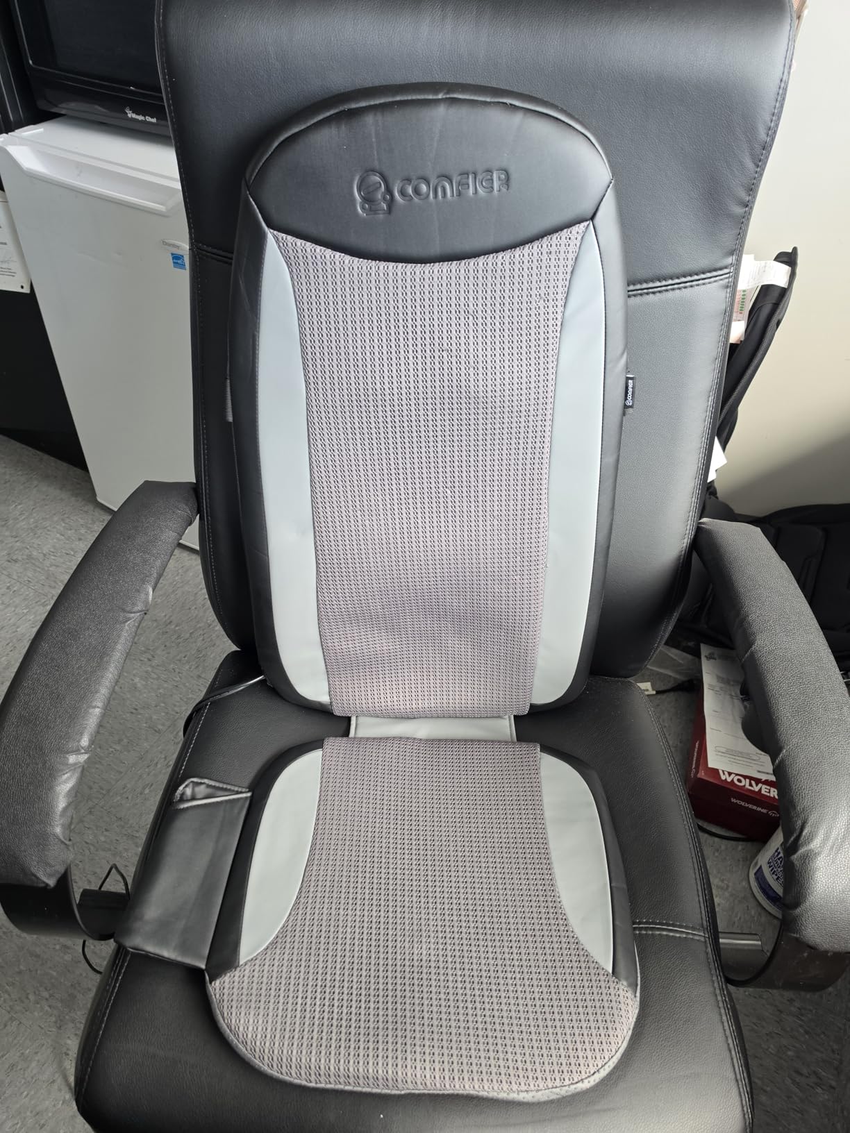 COMFIER Shiatsu Back Massager with Heat, Deep Tissue Kneading Massage Seat Cushion, Massage Chair Pad for Full Back, Body Massager for Home or Office Chair use, 2026 Gift for Men,Women customer photo 2
