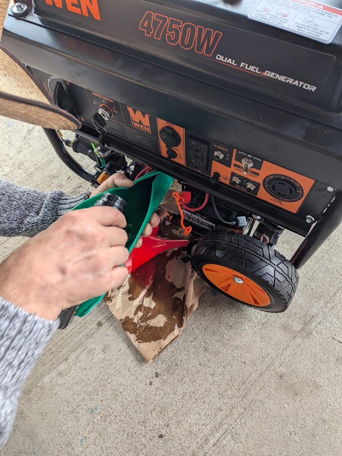 WEN 4,750-Watt 120V/240V Dual Fuel Portable Generator with Wheel Kit and Electric Start (DF475T) customer photo 1