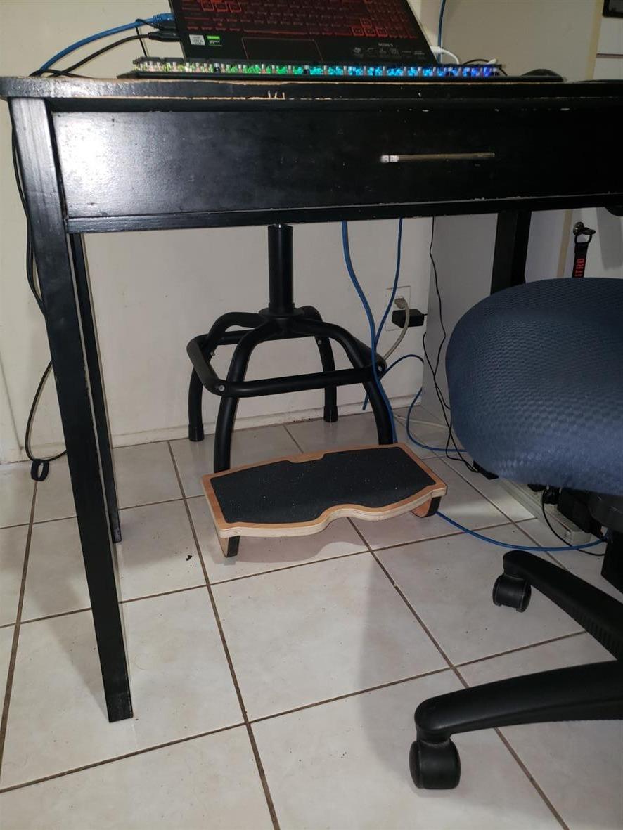 StrongTek Under Desk Footrest, Wooden Rocking Foot Rest, 350lbs, Non-Slip | Standing Desk Use, Ergonomic Foot Stool for Enhanced Circulation, Wide Rocker Balance Board, No Assembly for Office Home customer photo 1