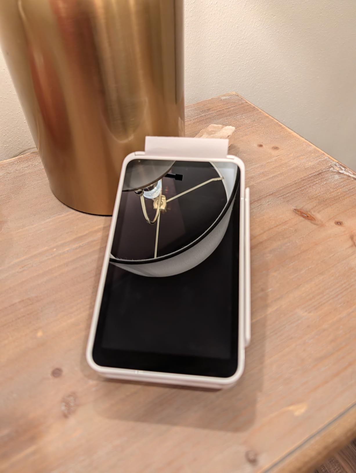 Square Terminal - Credit Card Machine to Accept All Payments | Mobile POS customer photo 1