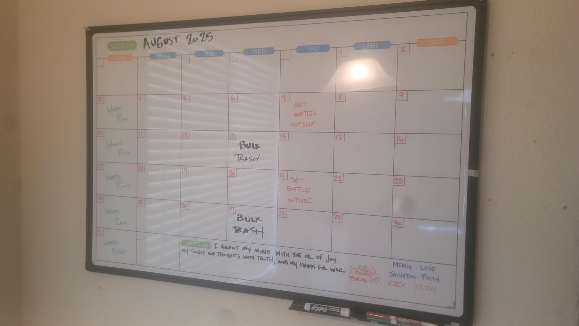 JILoffice Magnetic Dry Erase Planning Board, Grid Pattern White Board 48 x 36 Inch, Silver Aluminum Frame with Detachable Marker Tray for Office School and Home customer photo 2