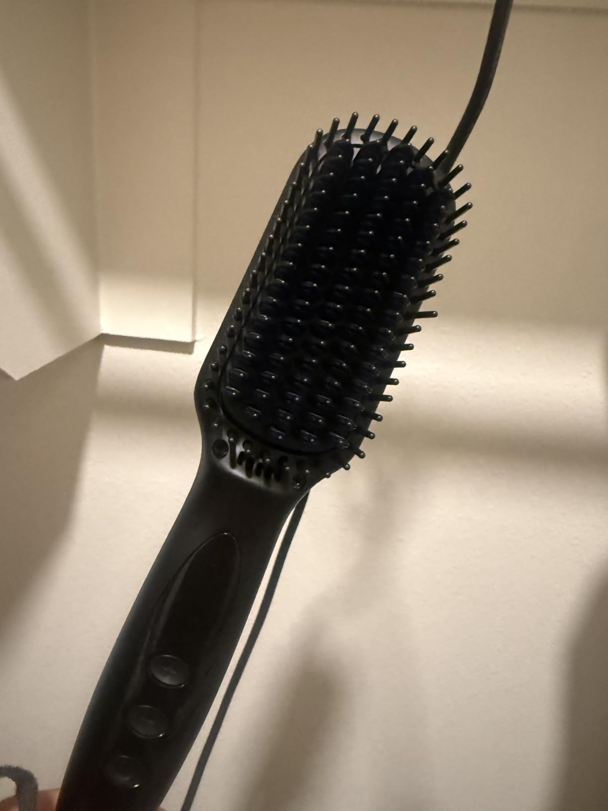 Arkam Beard Straightener for Men - Premium Heated Beard Brush Kit w/Anti-Scald Feature, Dual Action Hair Comb and Hard Shell Travel Case for Medium to Long Beards customer photo 1