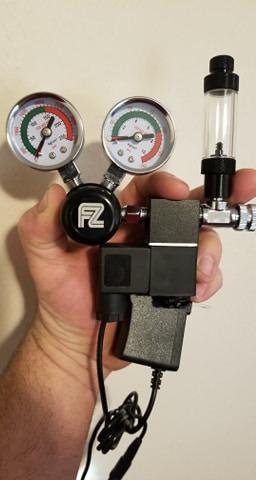 FZONE Aquarium CO2 Regulator DC Solenoid with Bubble Counter and Check Valve Plant Grow DIY CO2 System CGA320 Side Open Cylinder customer photo 2