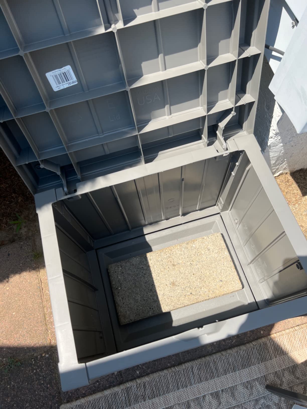 Suncast Outdoor Storage Box - 22 Gallon Stone Gray Resin Outdoor Deck Box with Seat, Weatherproof Patio Storage Bin Container for Keeping Cushions, Tools, & Towels for Pool, Yard, & Garden customer photo 1