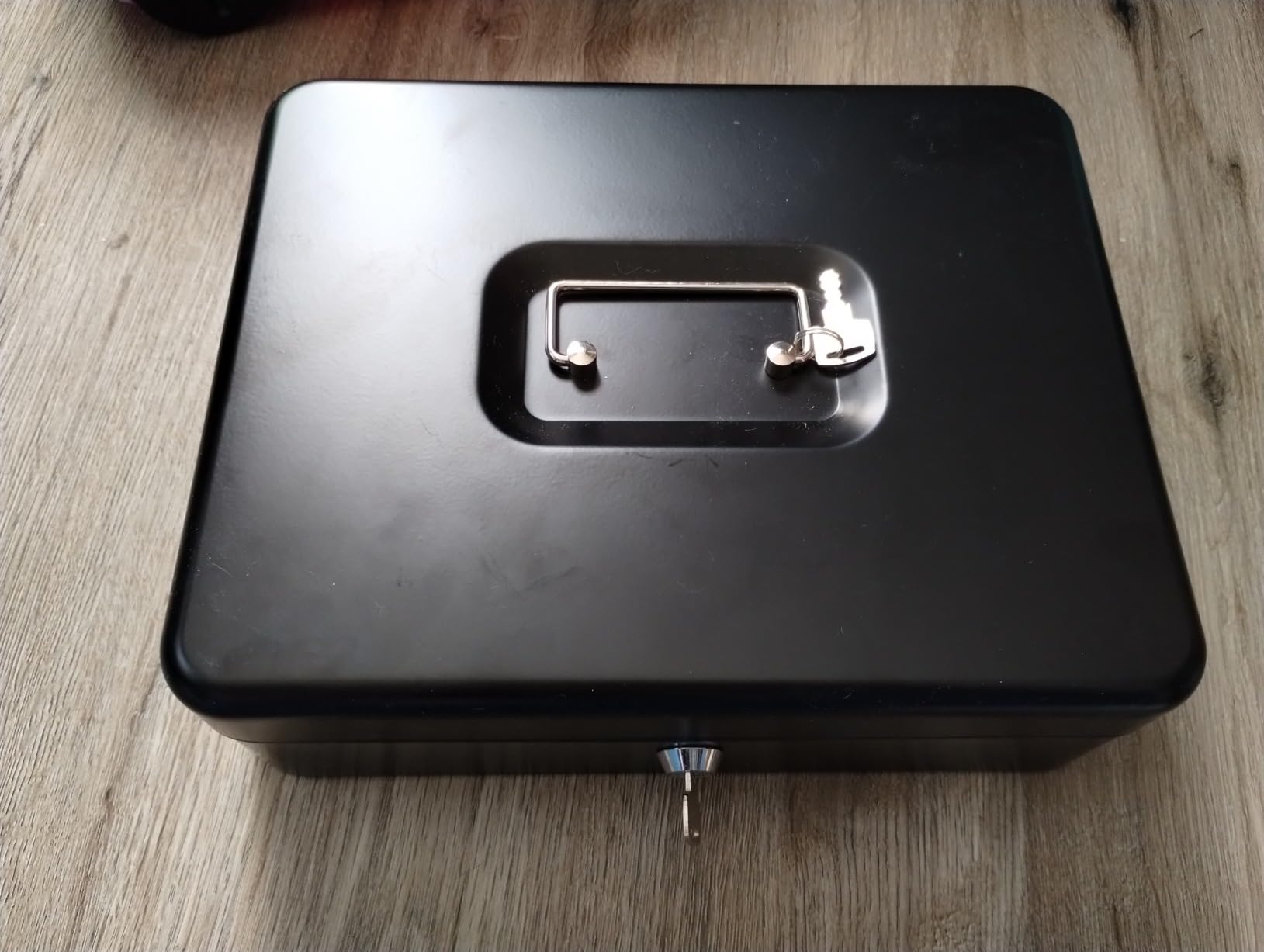 Cash Box with Lock Key and Money Tray - Large Money Box for Cash Register, Metal Lock Box for Money Safe 11.8