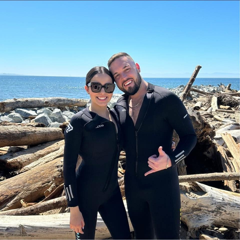 Ultra Stretch 3mm Neoprene Wetsuit, Front Zip Full Body Diving Suit, one Piece for Men & Women-Snorkeling, Scuba Diving Swimming, Surfing customer photo 2