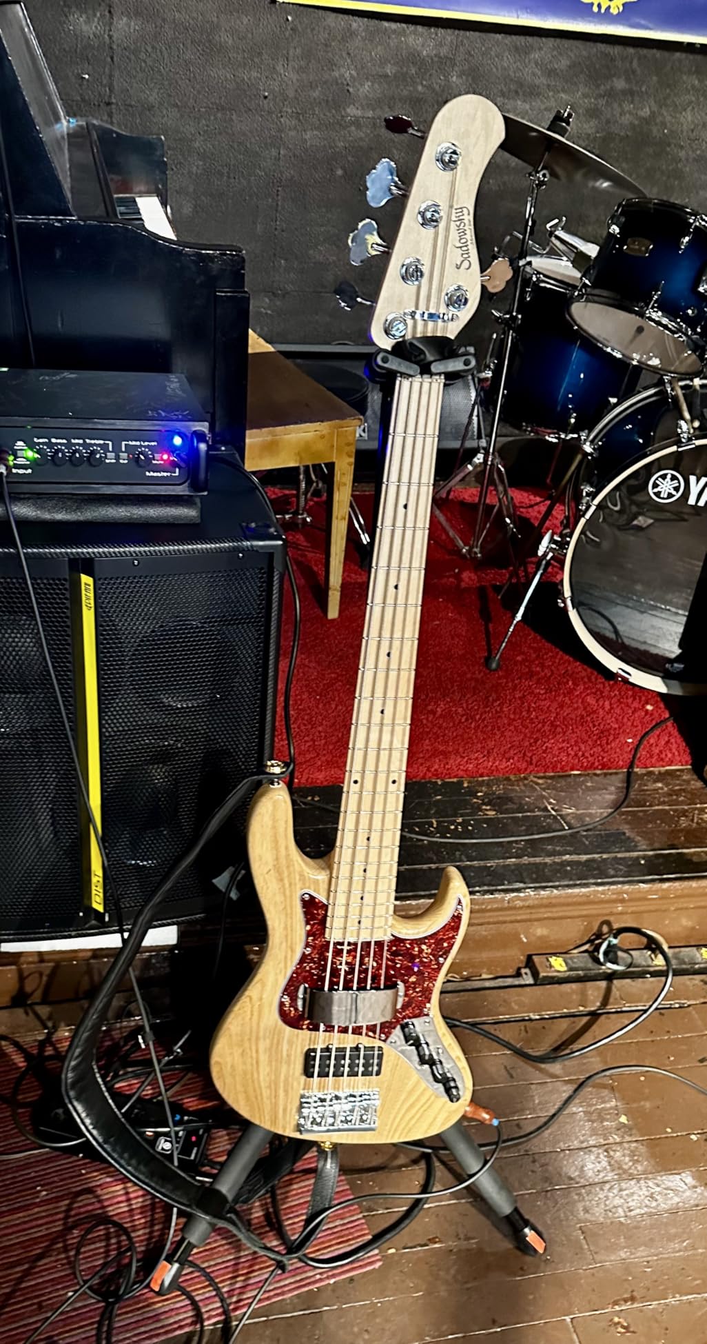 Hercules GS415BPLUS AutoGrip System Guitar Stand customer photo 2